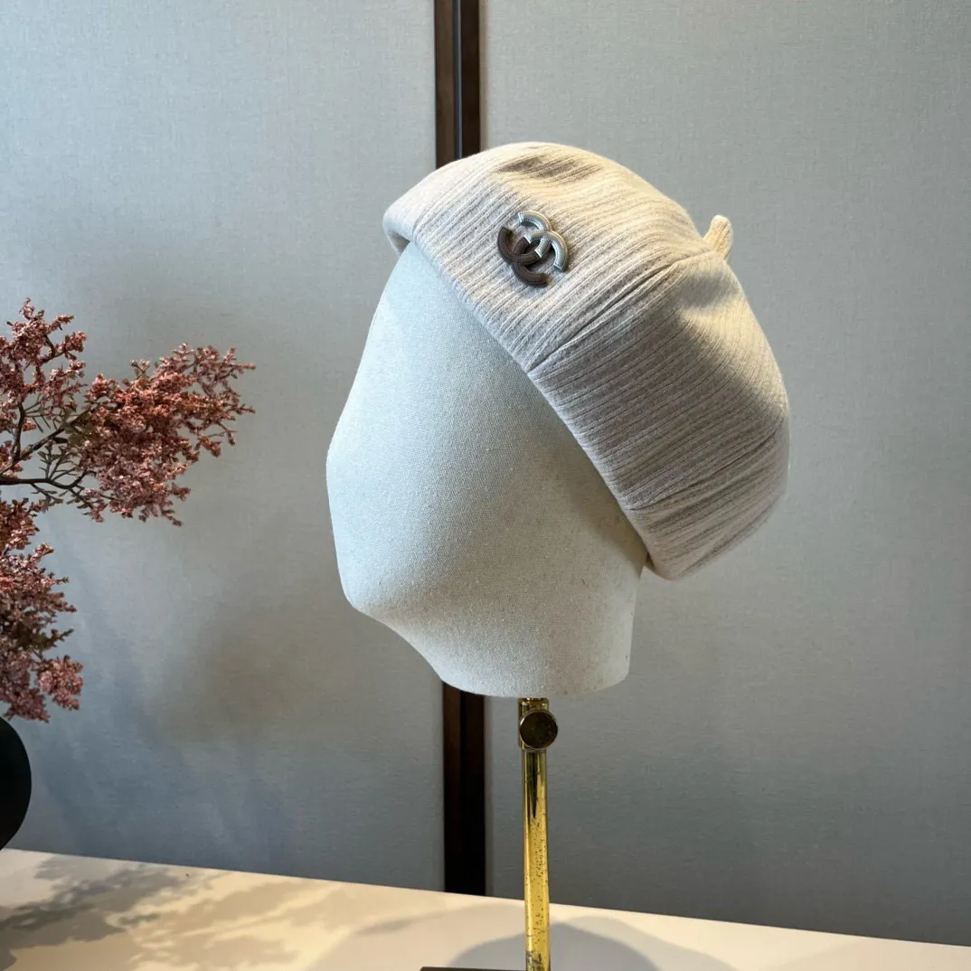 💰90¥ Chanel beret, spring and summer style, head circumference 57cm