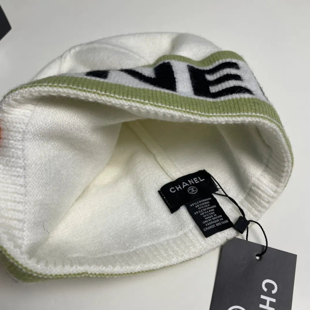 P60 comes with dust bag 🌺 [CHANEL] New wool knitted hat, Xiaohongshu, recommended by major Internet celebrities! Thicker and warmer, fashionable and popular🌸First-class texture, the best brand for keeping warm in autumn and winter, order now, limited quantity available