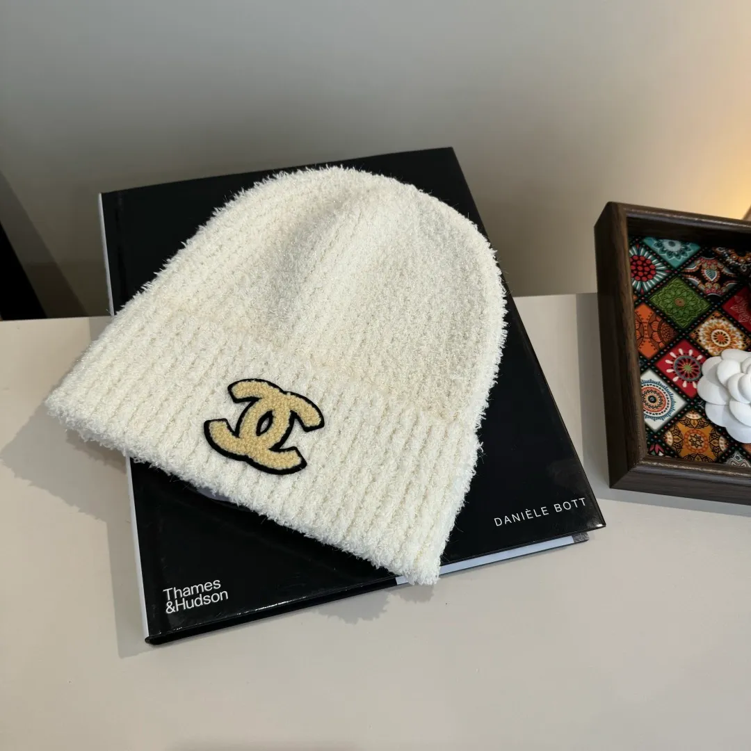💰90¥ Chanel knitted beanie