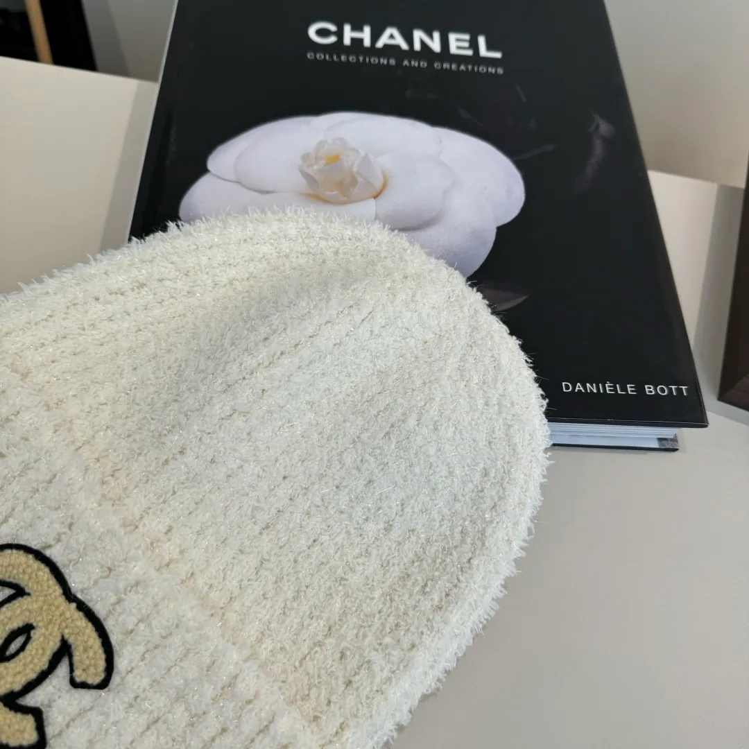 💰90¥ Chanel knitted beanie