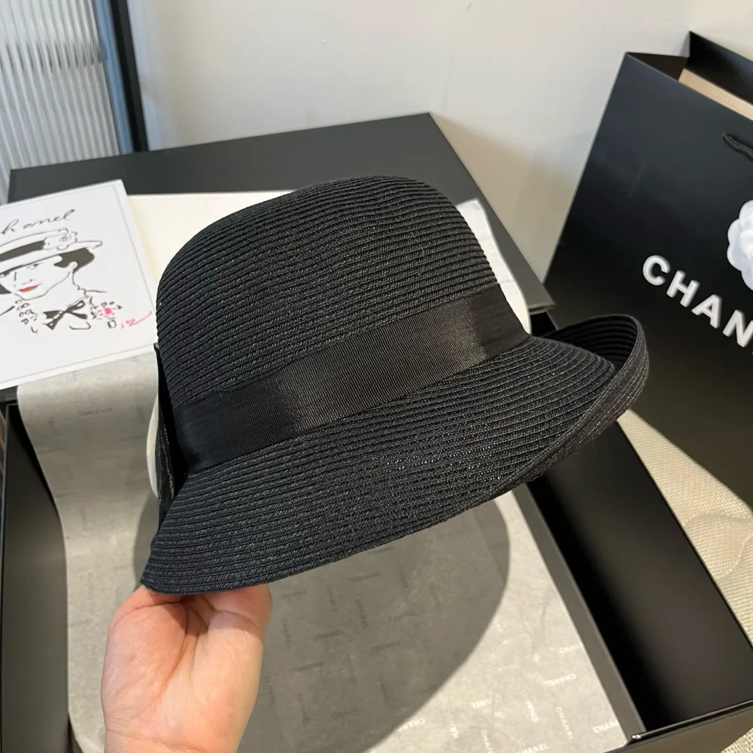💰160¥ Chanel curled straw hat, head circumference 57cm