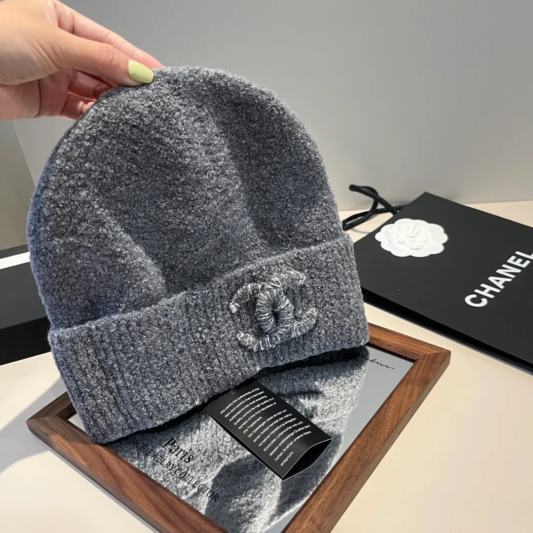 💰90¥ Chanel knitted beanie