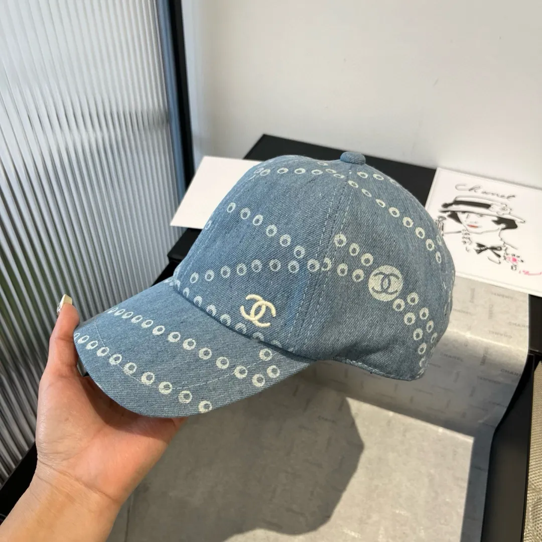 💰70¥ Chanel denim peaked hat, 25 years new counter model, head circumference 57cm