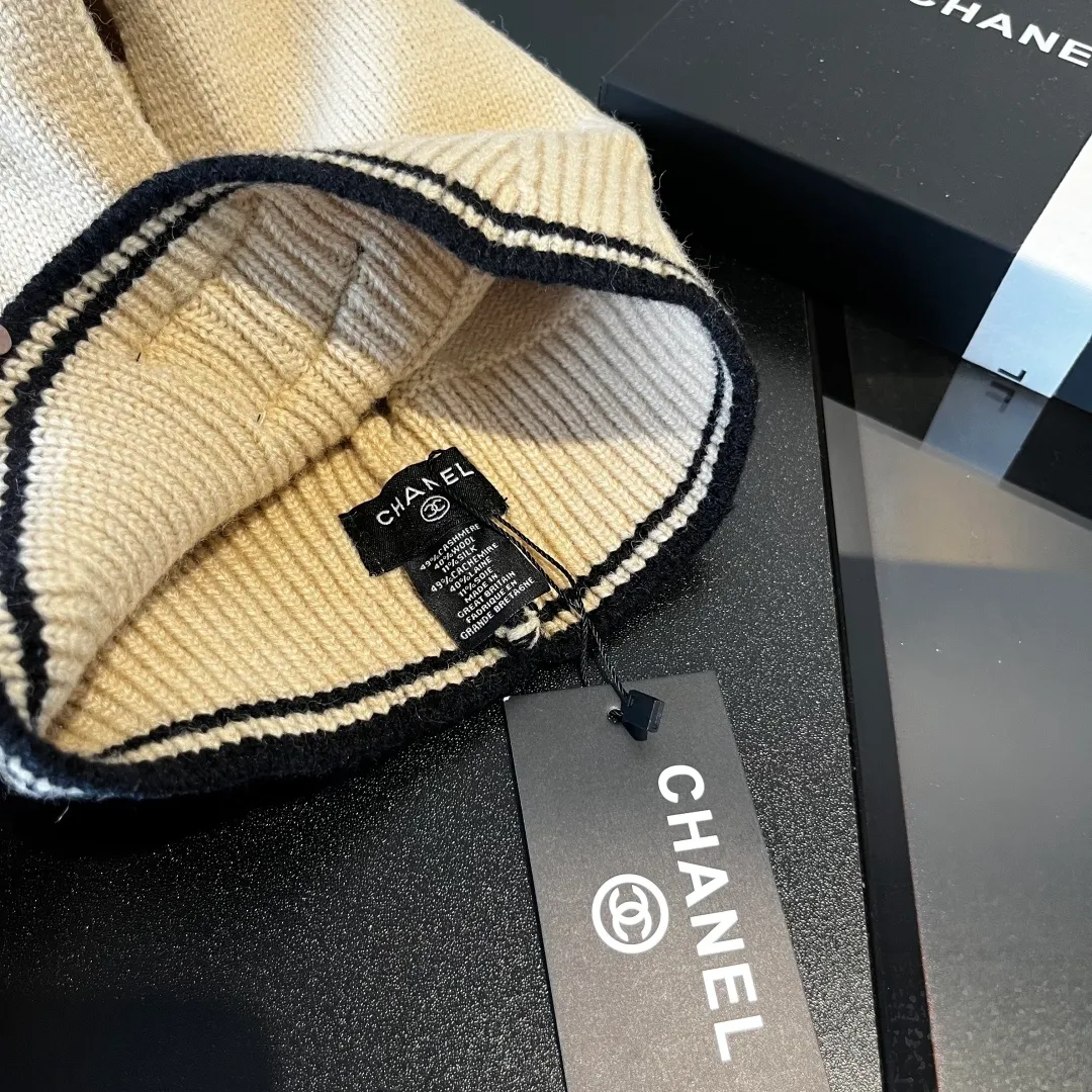 💰70¥ Chanel pullover woolen hat, dual-purpose hat and scarf, very cost-effective