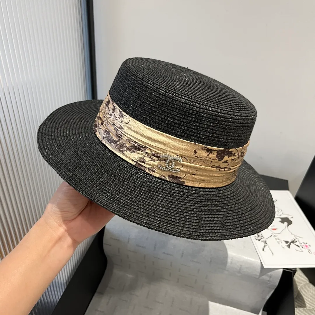 💰130¥ Chanel flat-top straw hat, top hat, head circumference 57cm