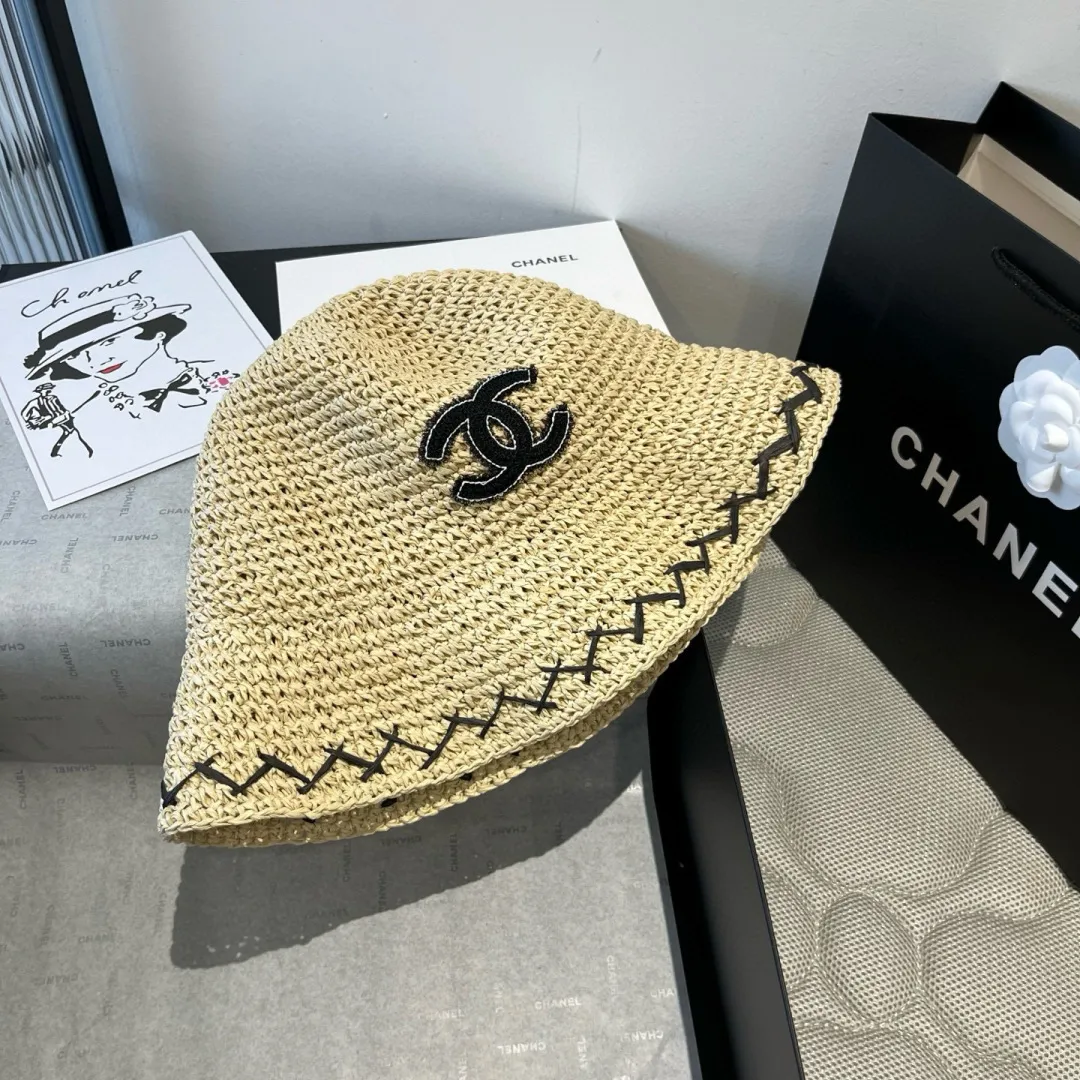 💰100¥ Chanel new straw hat, hand-crocheted straw hat, foldable, easy to carry, head circumference 57cm