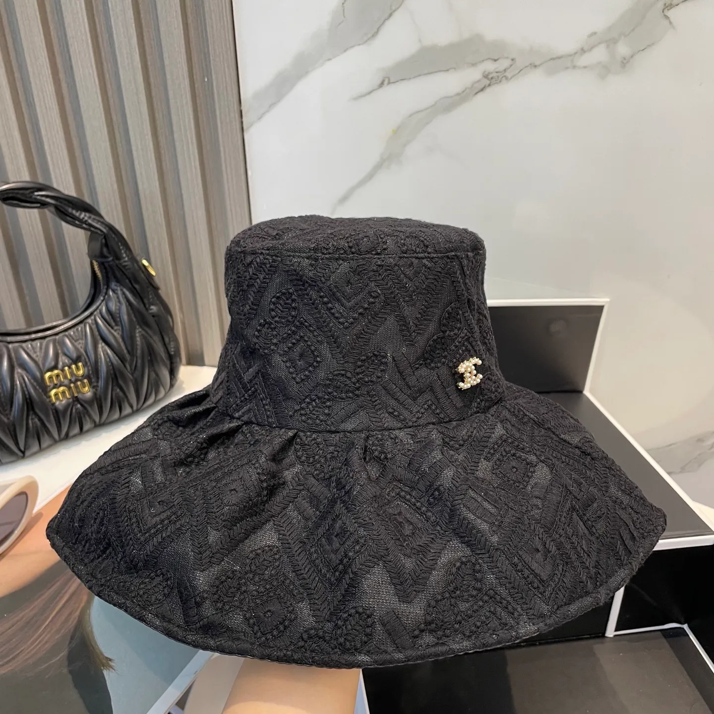 P80 Chanel Chanel large brim sun protection fisherman hat, summer UV protection seaside vacation beach sun hat sun protection sun hat simple internet celebrity style, head circumference 57cm