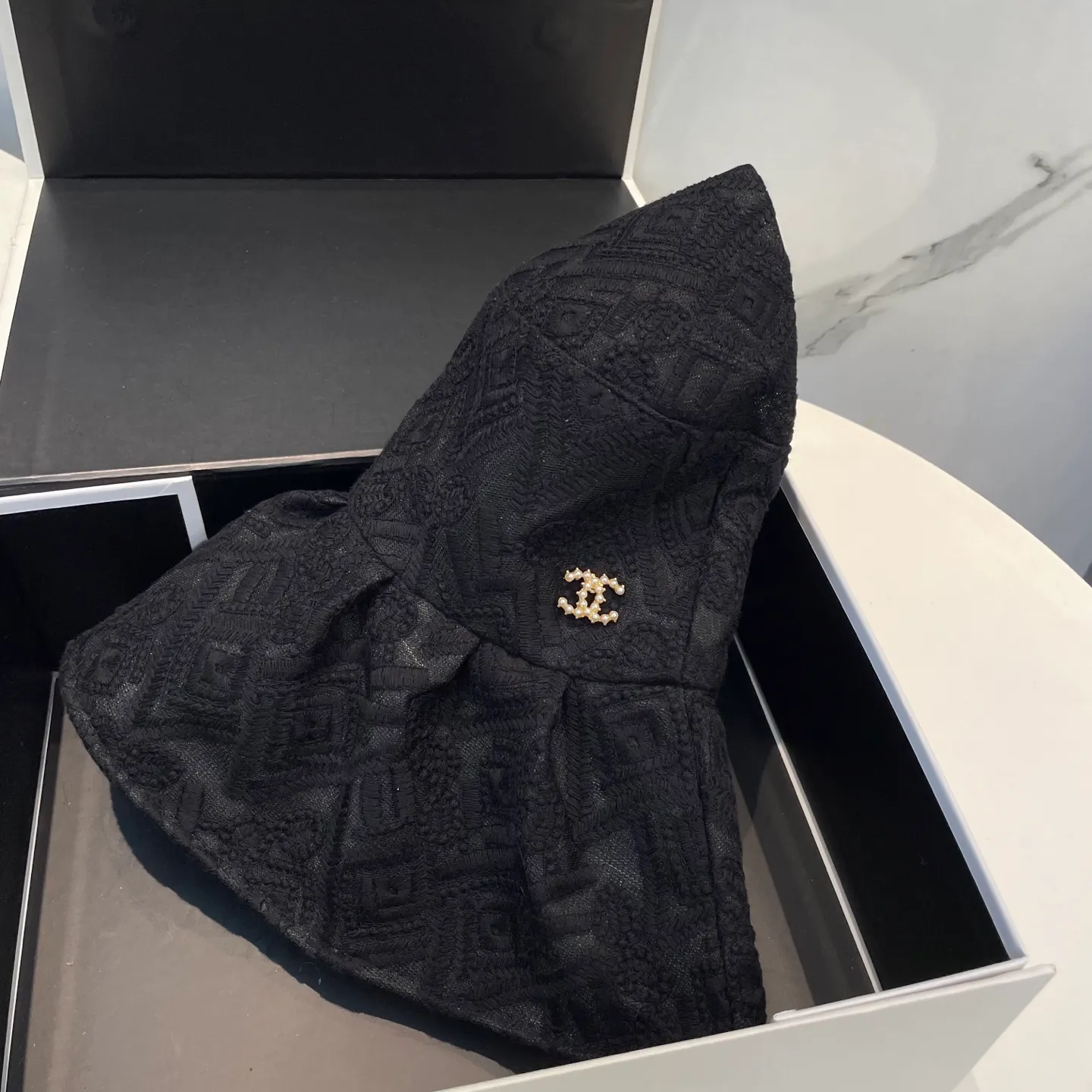 P80 Chanel Chanel large brim sun protection fisherman hat, summer UV protection seaside vacation beach sun hat sun protection sun hat simple internet celebrity style, head circumference 57cm