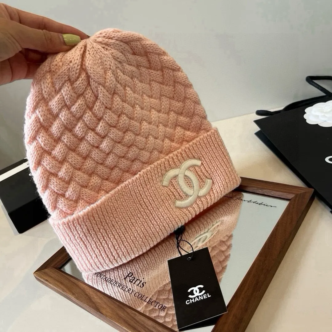 💰70¥ Chanel knitted beanie