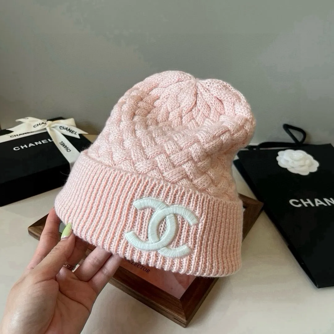 💰70¥ Chanel knitted beanie