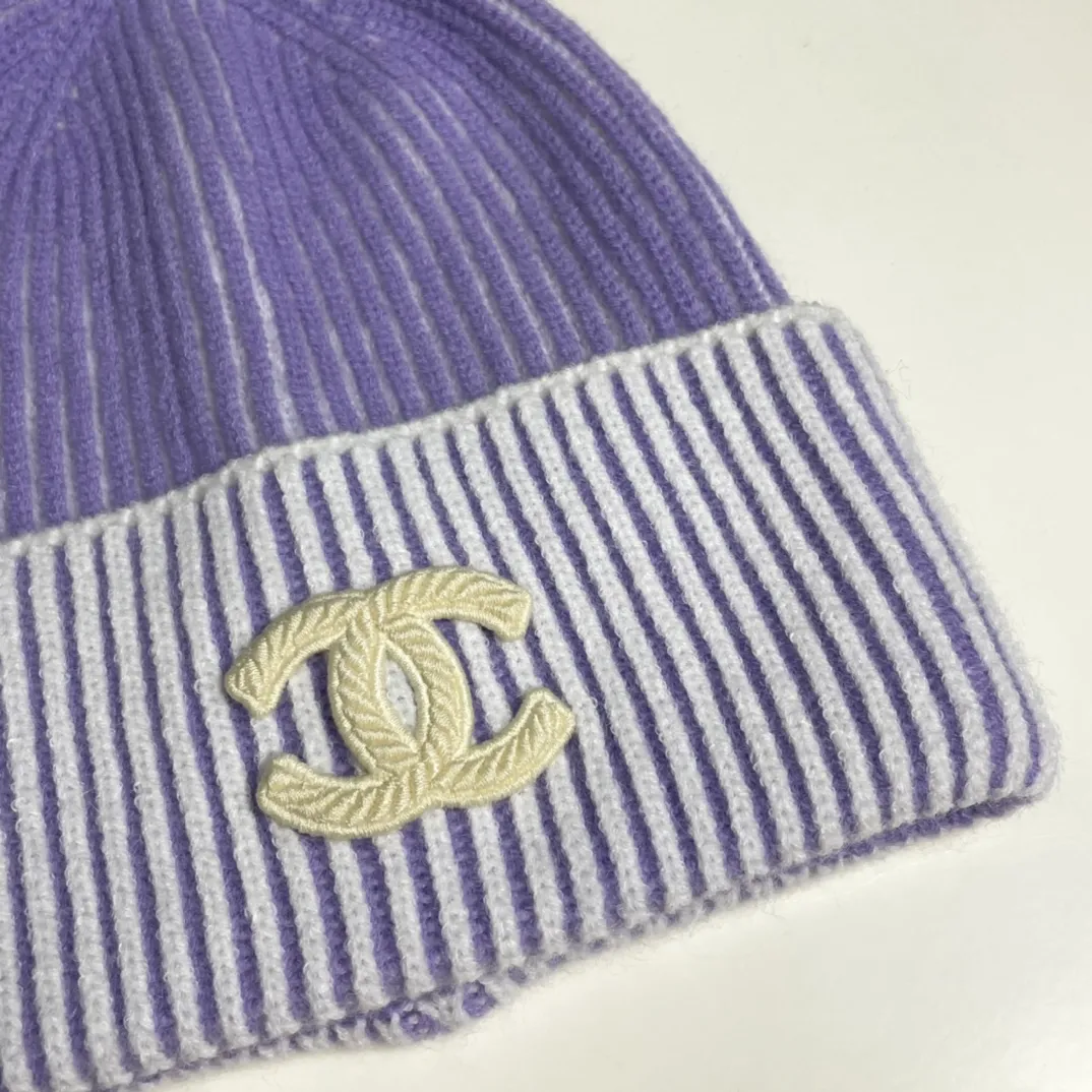 P56 comes with dust bag 🌺 [CHANEL] New knitted hat, Xiaohongshu, the main recommendation of major Internet celebrities! Thicker and warmer, fashionable and popular🌸First-class texture, the best brand for keeping warm in autumn and winter, order now, limited quantity available