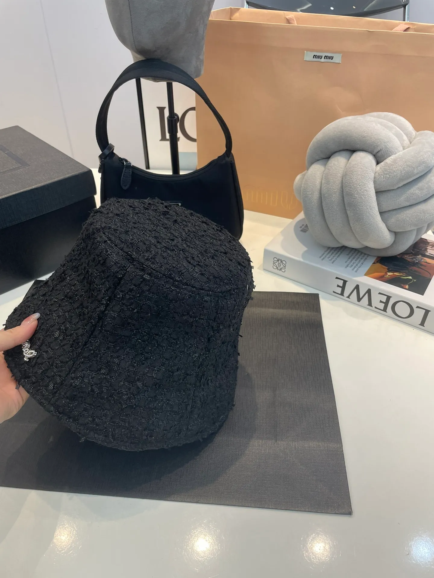 P60 Chanel's new 2023 autumn and winter simple ladylike style fisherman hat, new model shipped, big-name style is super easy to match, hurry up and get it!