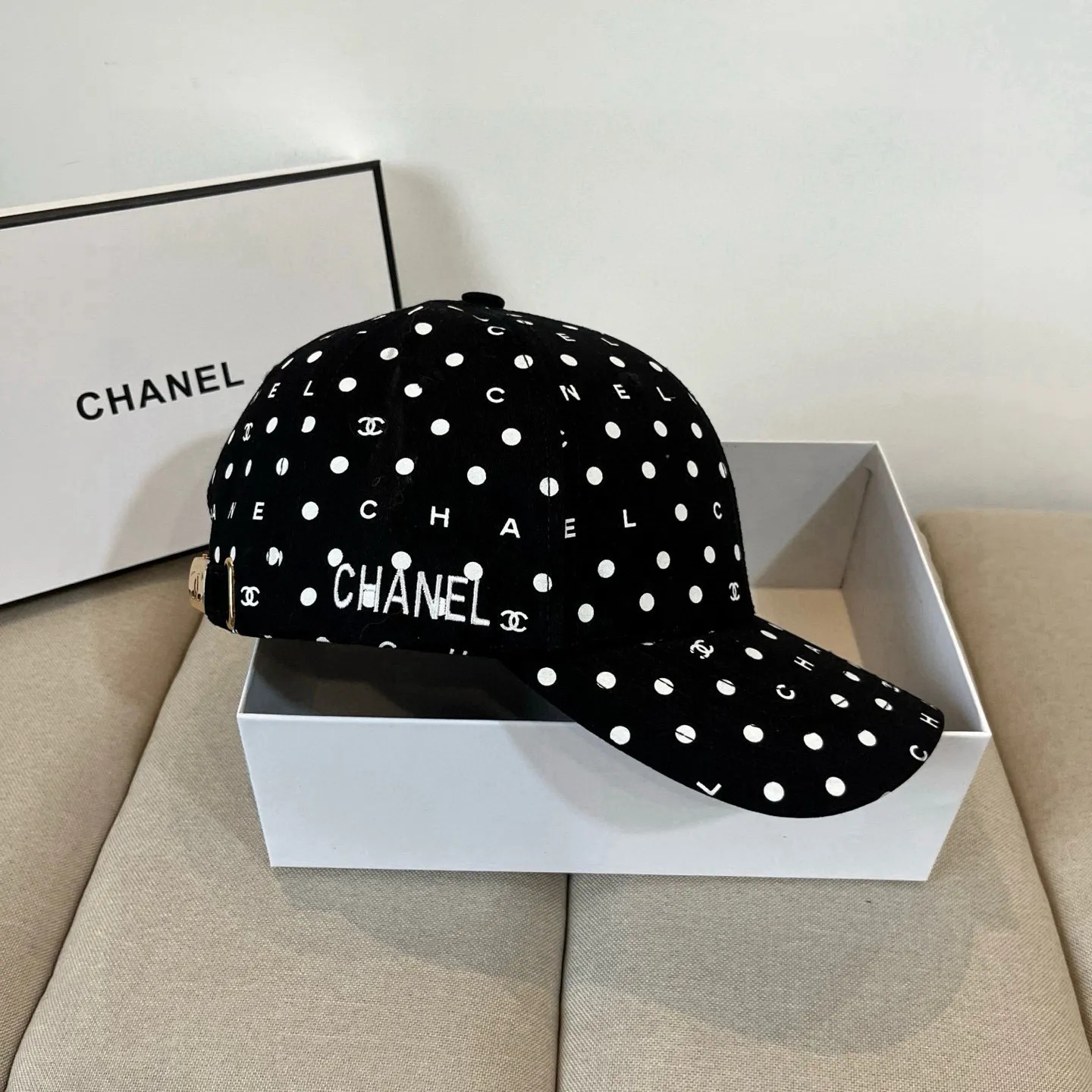P60 CHANEL Chanel 2025 new small fragrance big-name baseball cap, counter classic style, unisex, head circumference 57, four colors available