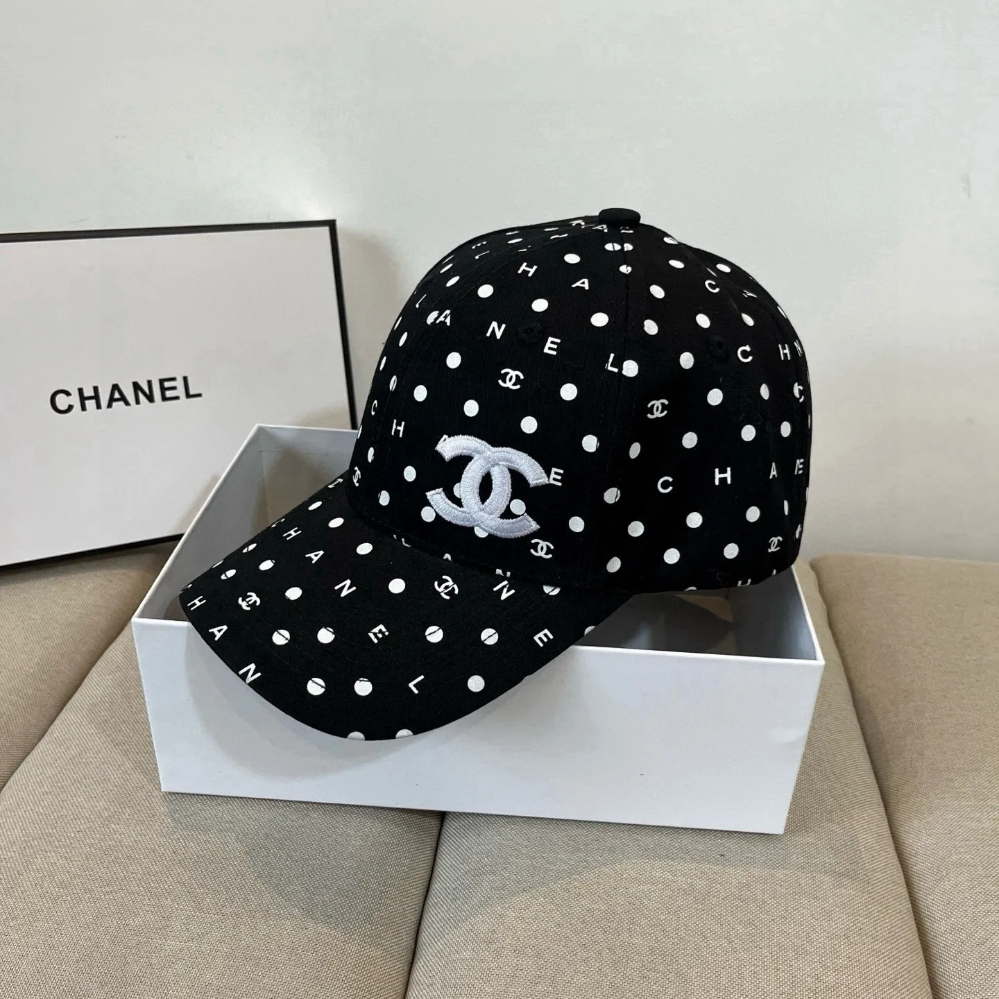 P60 CHANEL Chanel 2025 new small fragrance big-name baseball cap, counter classic style, unisex, head circumference 57, four colors available