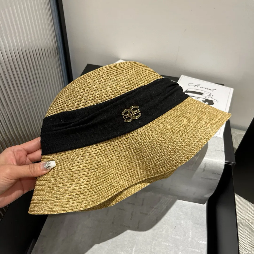 💰150¥ Chanel straw hat, made of fine straw, foldable, head circumference 57cm