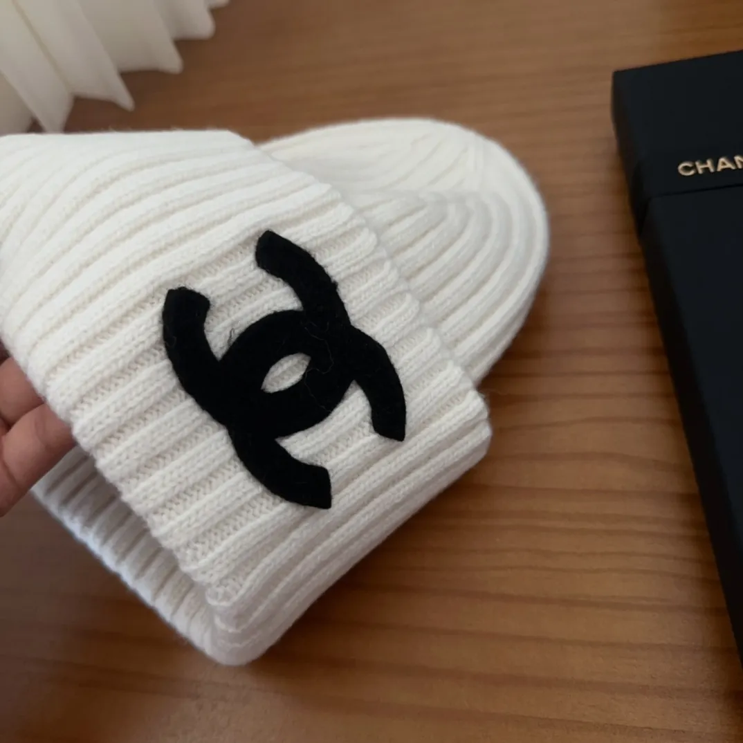 💰70 Chanel official website releases CHANEL small and popular knitted hat! Xiaohongshu’s new product is released, it’s so 🉑️, high-elastic fabric, classic colors, same style for men and women.