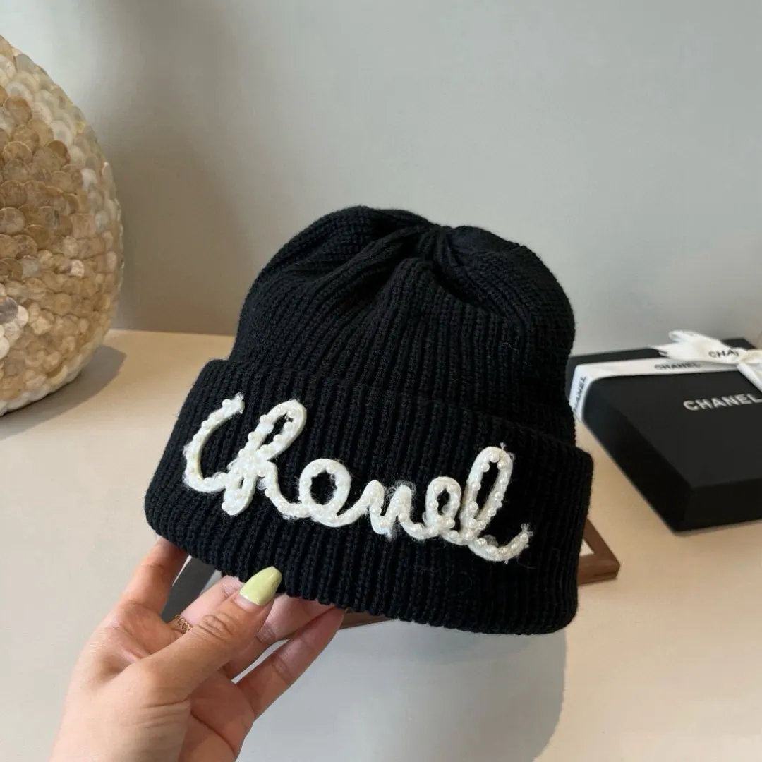 💰70¥ Chanel knitted beanie