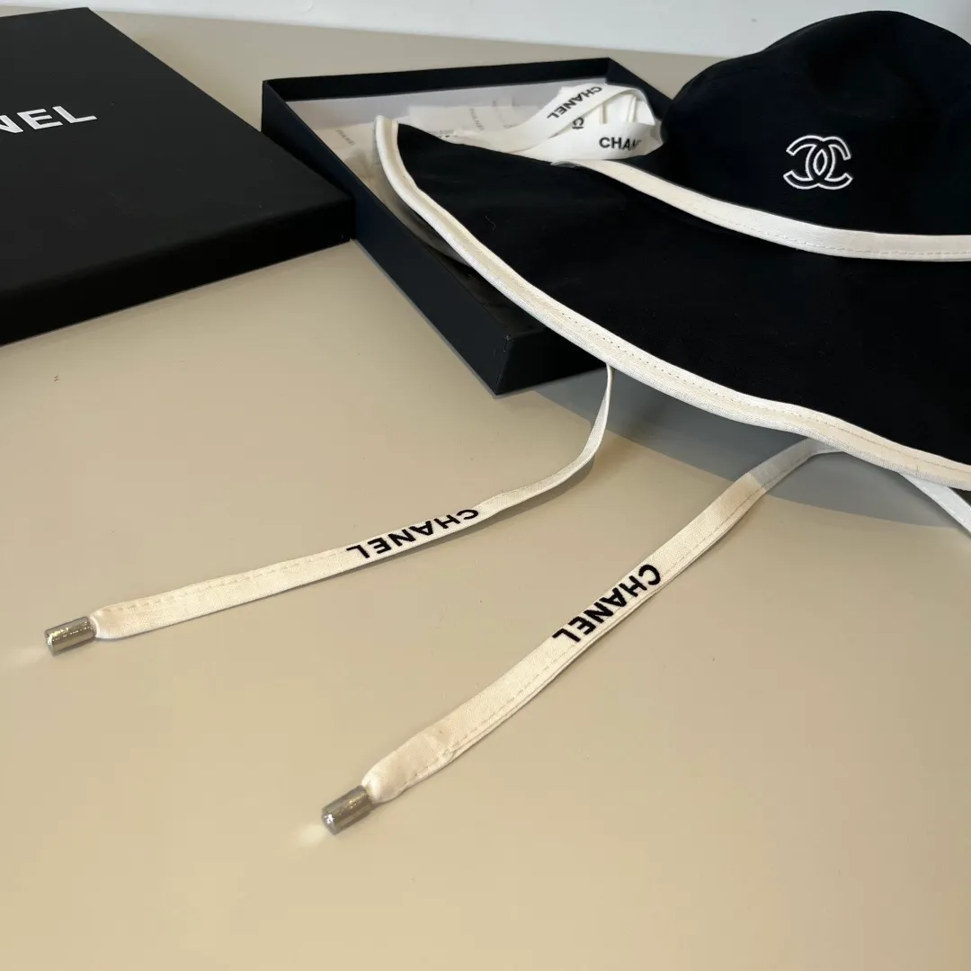 120¥ Chanel large brim bucket hat, canvas hat, simple internet celebrity style, head circumference 57cm