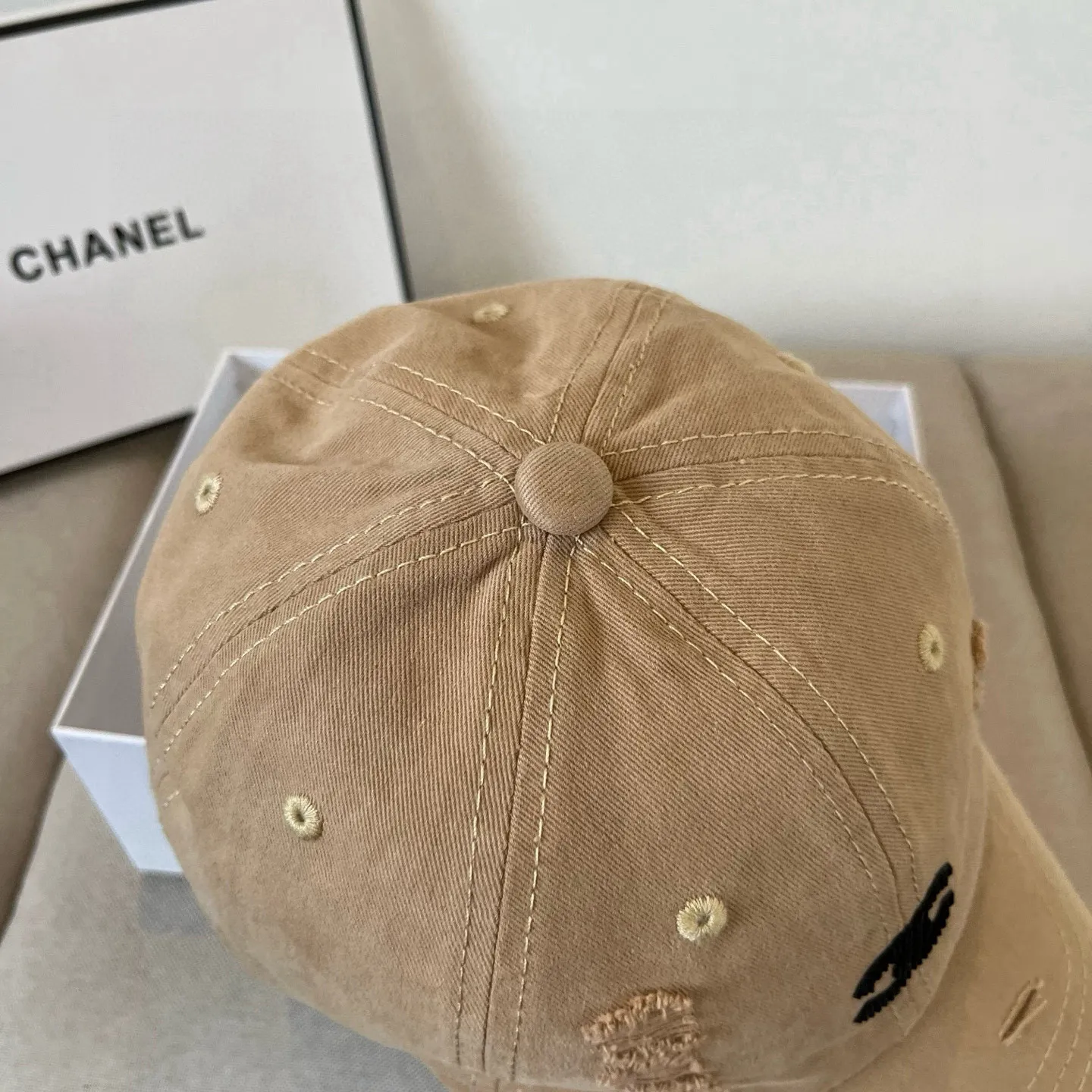P60 CHANEL new baseball cap, Xiaoxiang classic and simple, fashionable and casual design, popular new product
