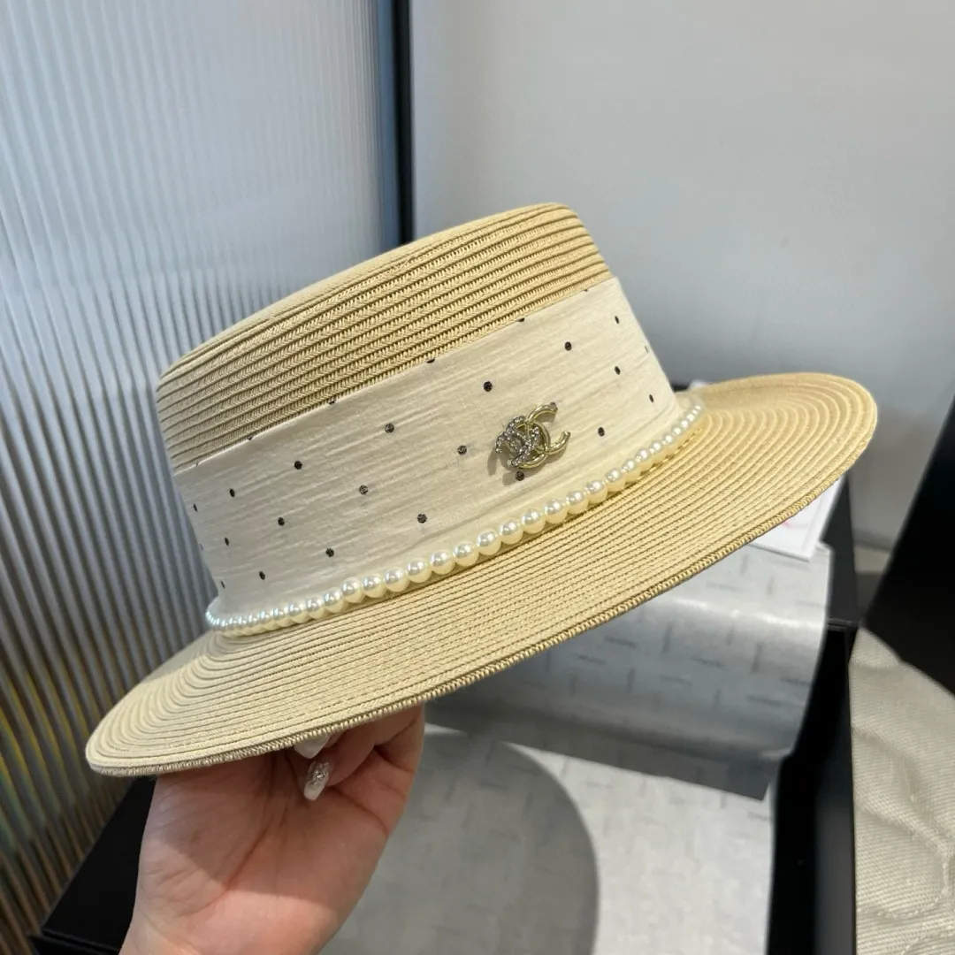 💰160¥ Chanel new flat top hat, Taiwan PP straw, head circumference 57cm
