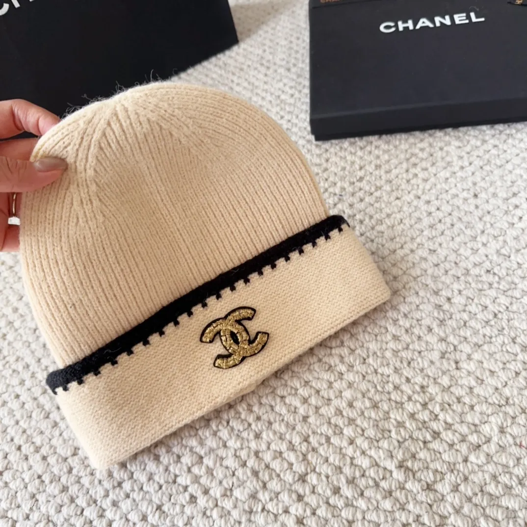 💰56 Chanel official website releases CHANEL small and popular knitted hat! Xiaohongshu’s new product is released, it’s so 🉑️, high-elastic fabric, classic colors, same style for men and women.