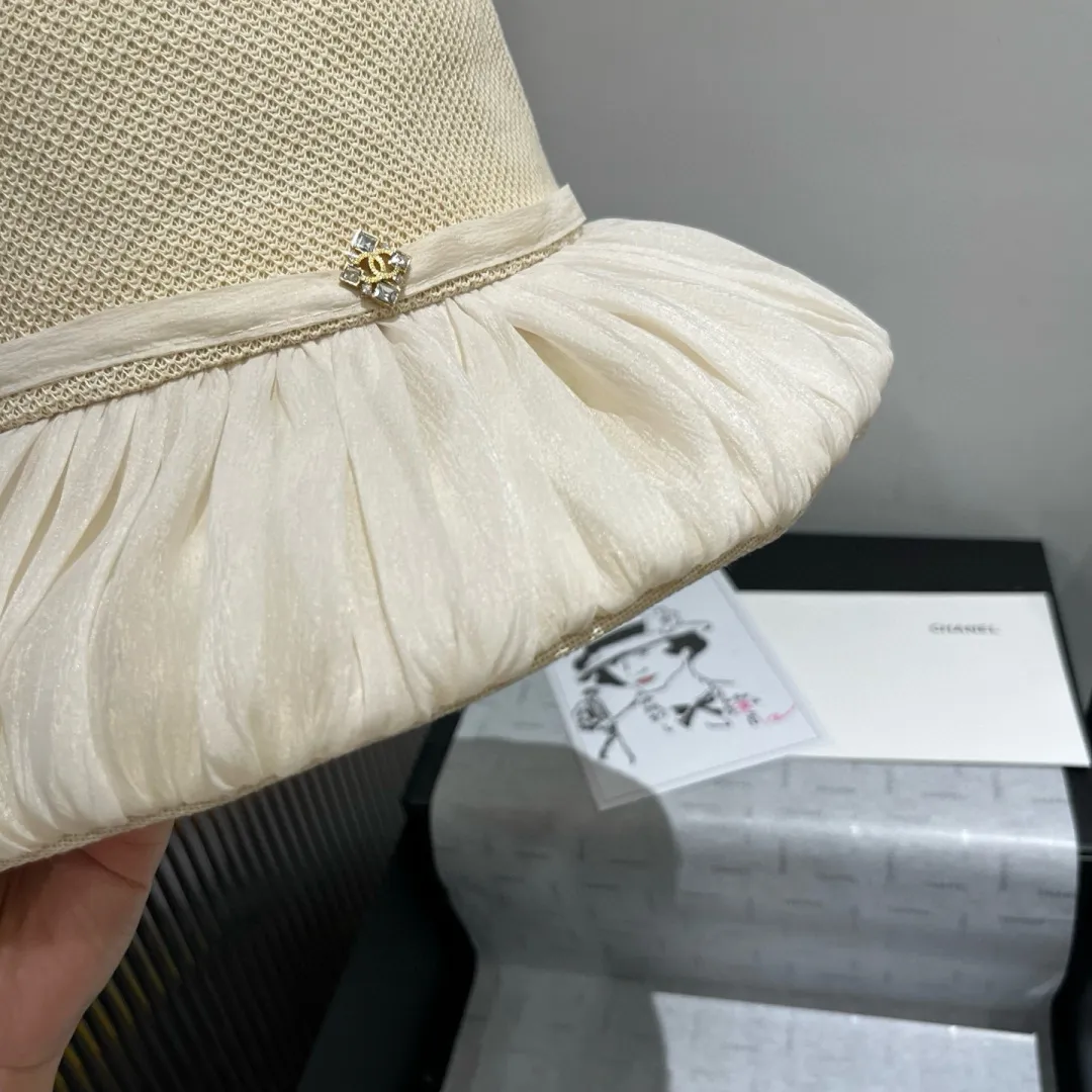 💰120¥ Chanel new lantern hat, sun hat, foldable, head circumference 57cm