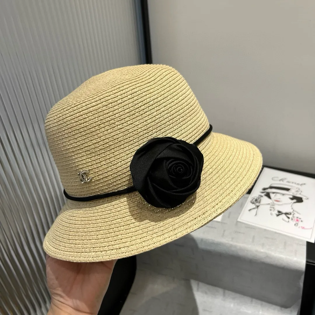 💰150¥ Chanel new top hat, original small basin hat, straw hat, head circumference 57cm
