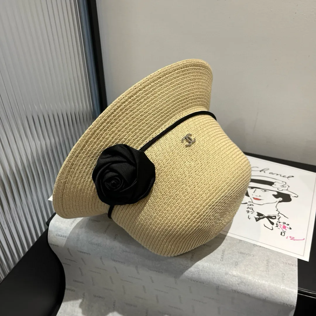 💰150¥ Chanel new top hat, original small basin hat, straw hat, head circumference 57cm