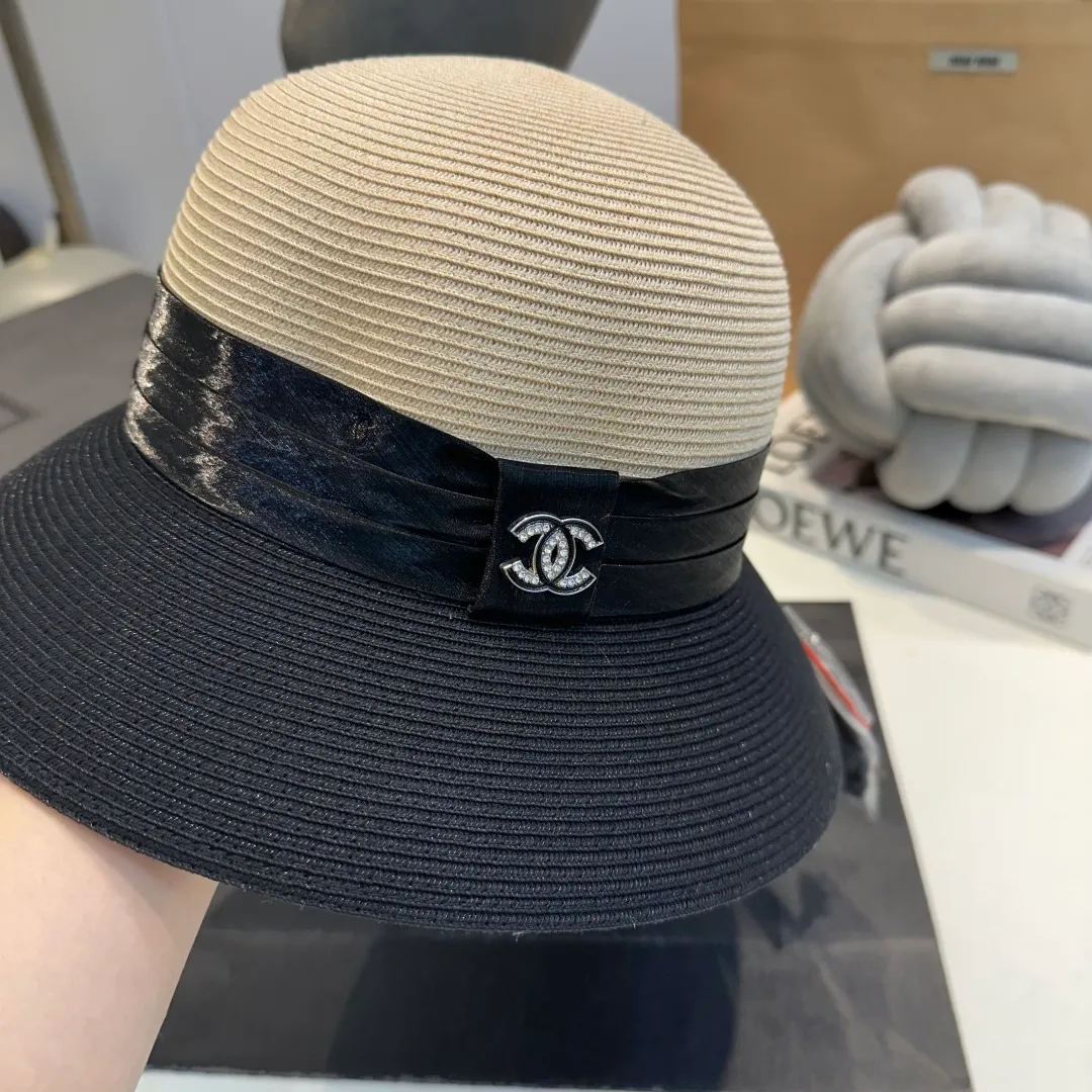 P150 Chanel Chanel bohemian style straw hat, sun hat, head circumference 57cm