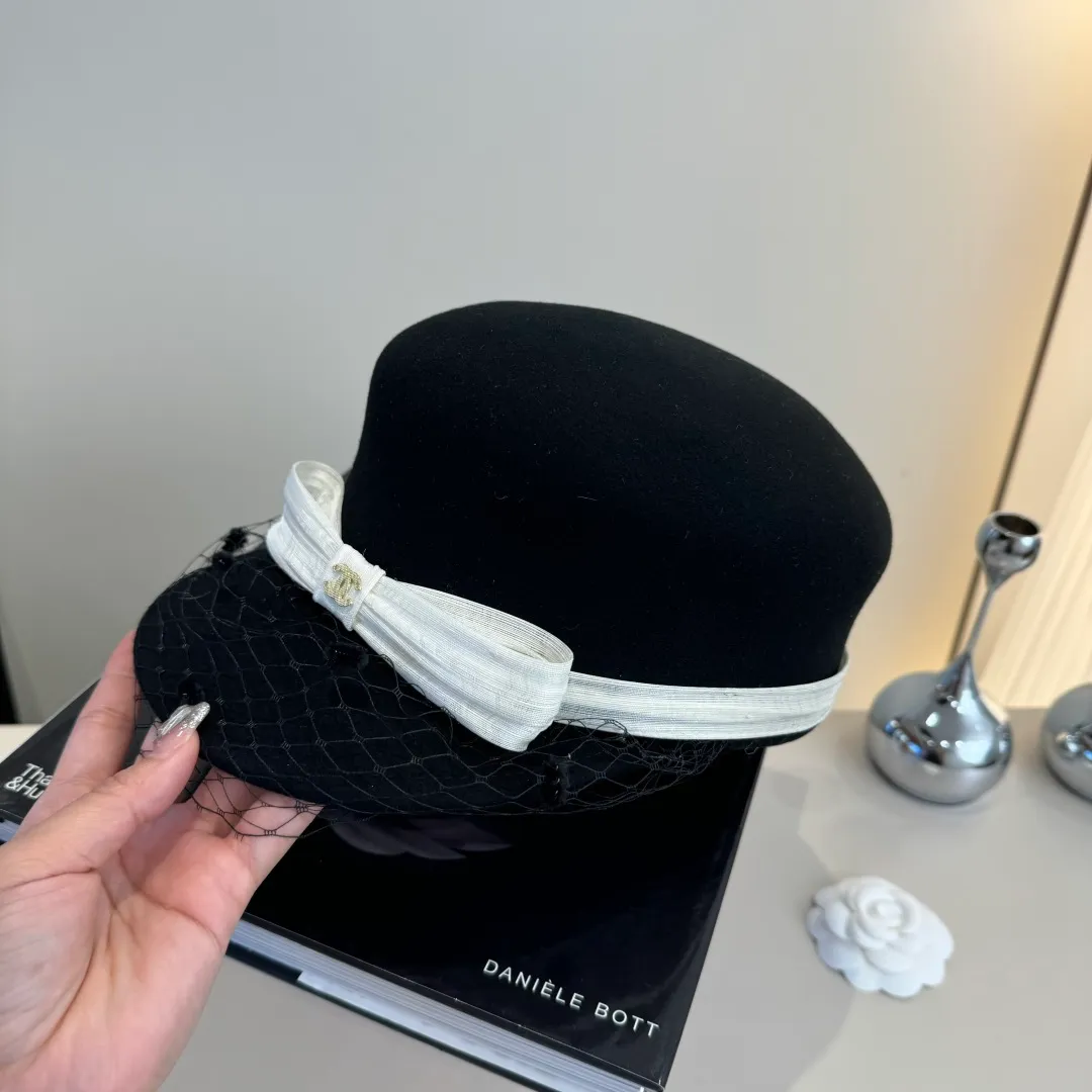 💰190¥ Chanel wool military hat, 100% wool fabric, a must-have for internet celebrity bloggers, head circumference 57cm