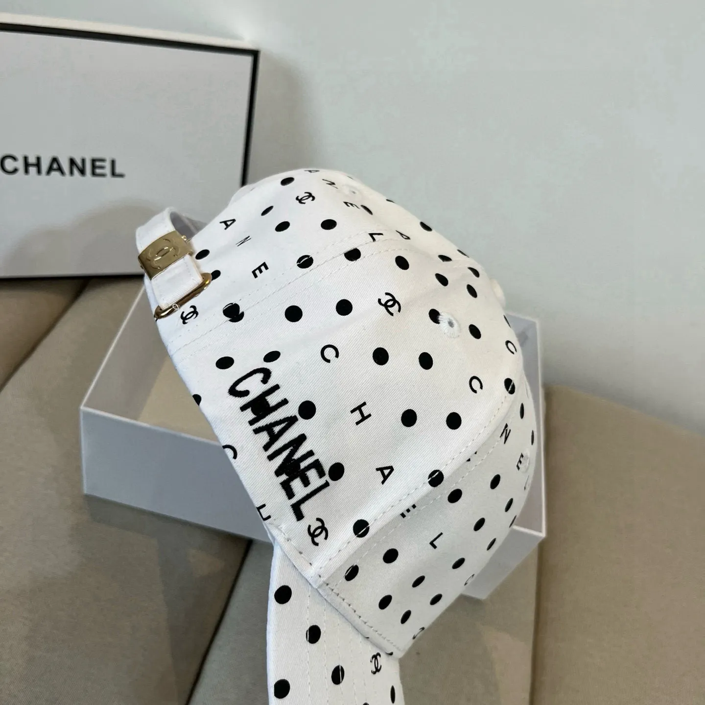P60 CHANEL Chanel 2025 new small fragrance big-name baseball cap, counter classic style, unisex, head circumference 57, four colors available