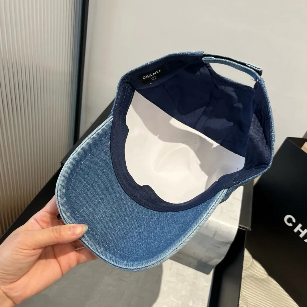 💰70¥ Chanel denim peaked hat, 25 years new counter model, head circumference 57cm