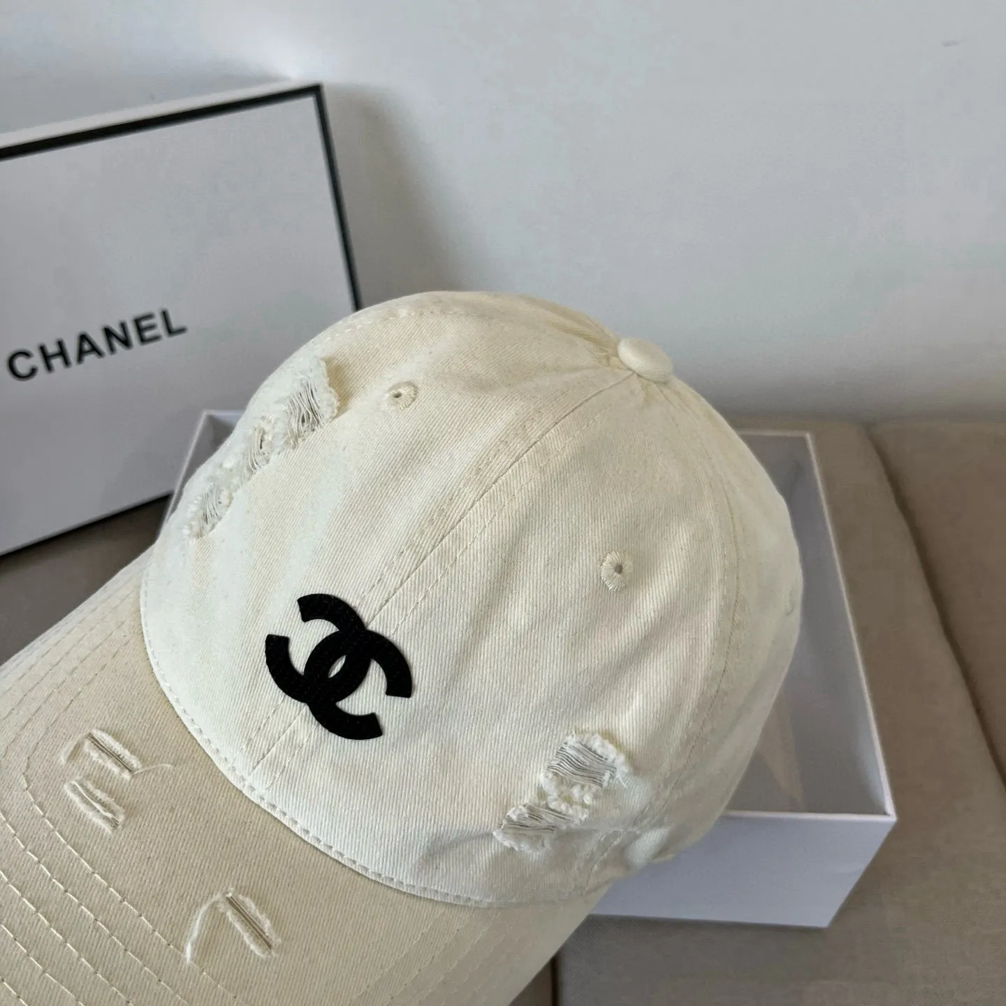 P60 CHANEL new baseball cap, Xiaoxiang classic and simple, fashionable and casual design, popular new product