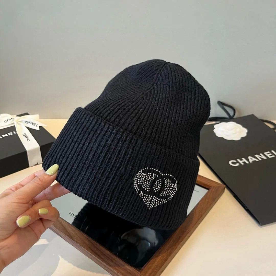 💰70¥ Chanel knitted beanie