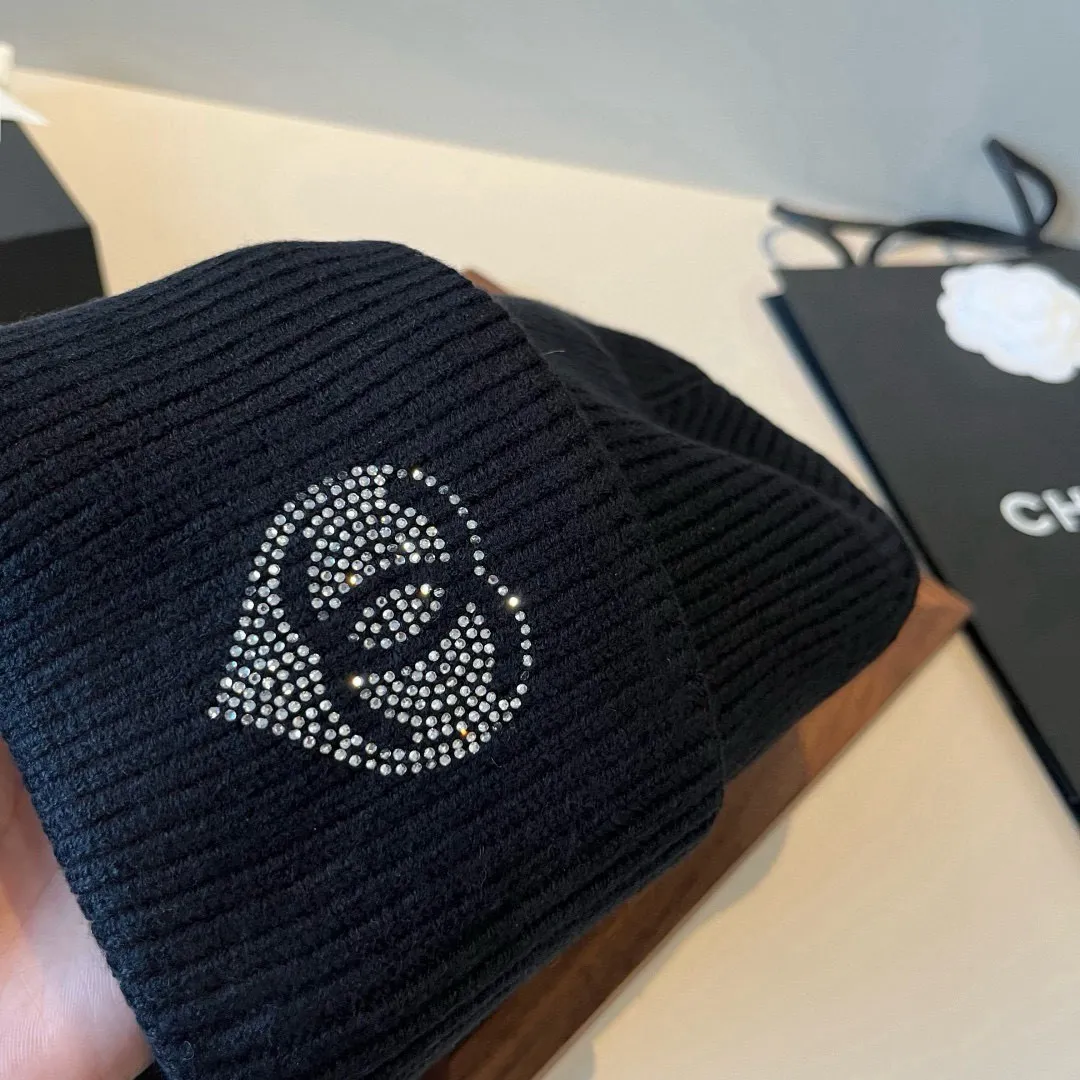 💰70¥ Chanel knitted beanie