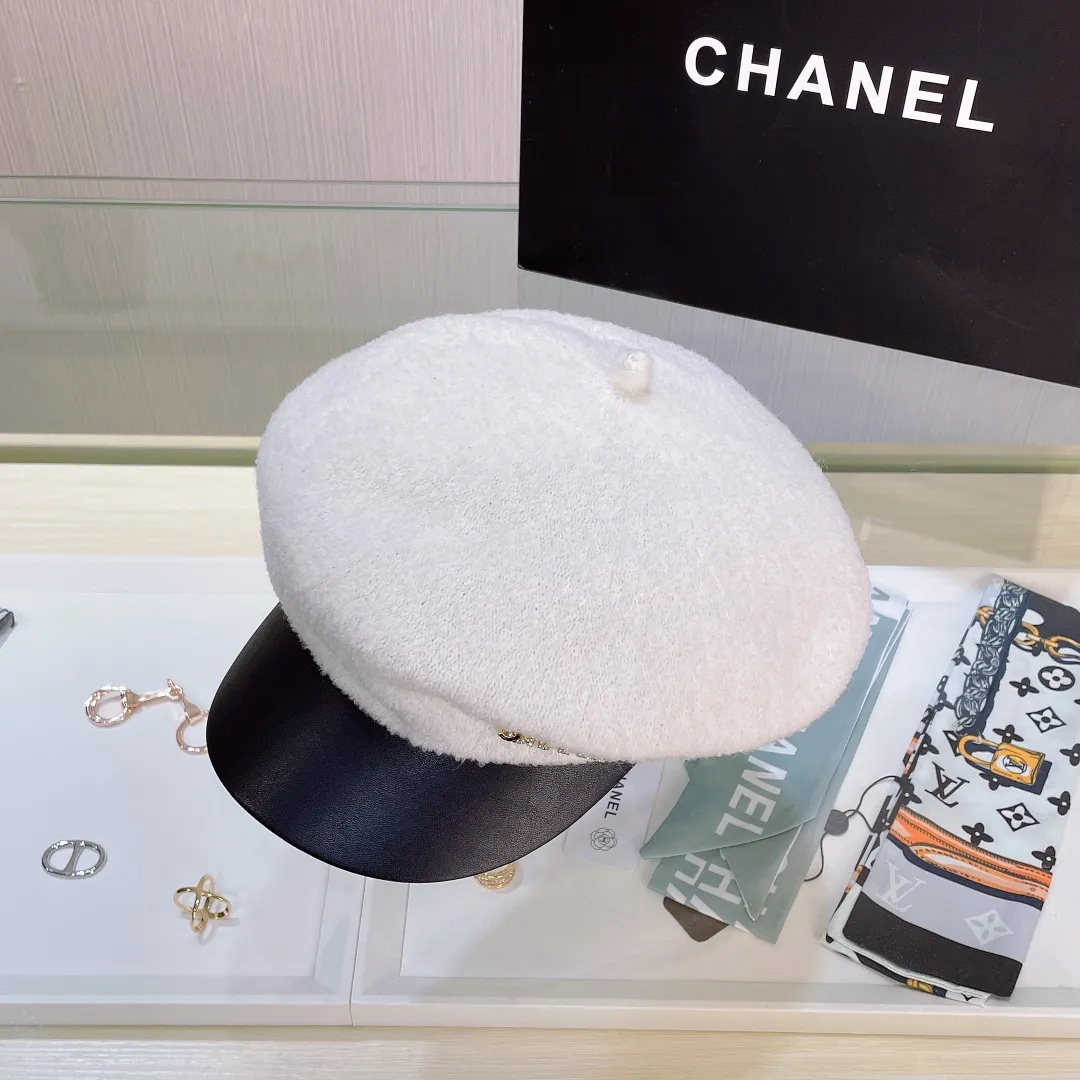 🉐60🔥 Chanel's new autumn and winter custom-made military cap, contrasting fabrics, niche yet high-end! The latest style of Xiaoxiangfeng, a must-have for celebrities