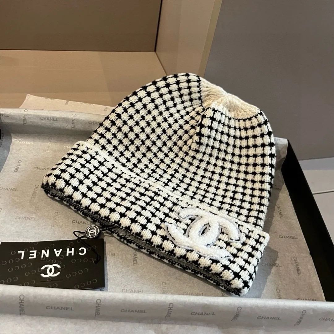 💰70¥ Chanel knitted beanie