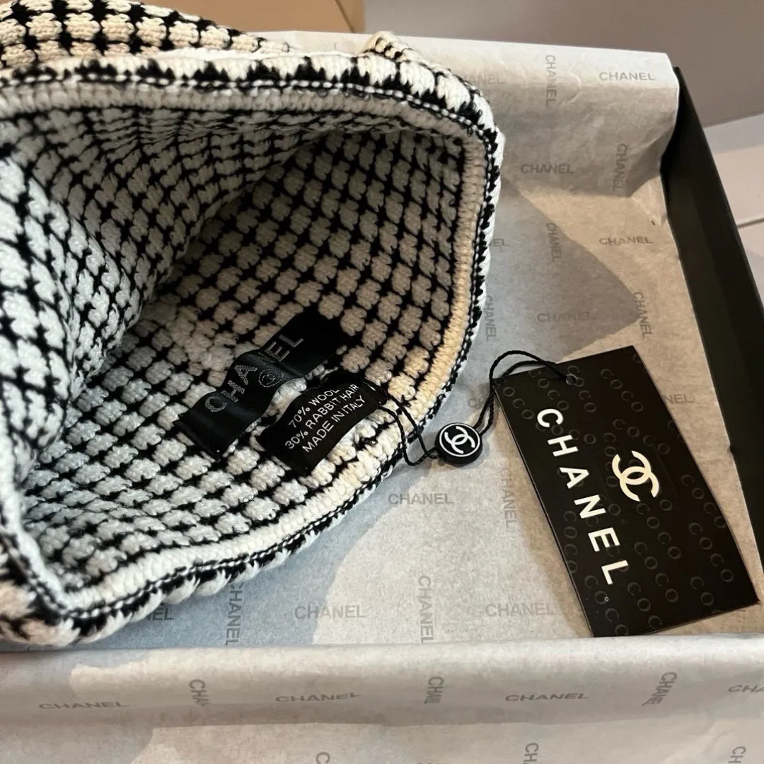 💰70¥ Chanel knitted beanie