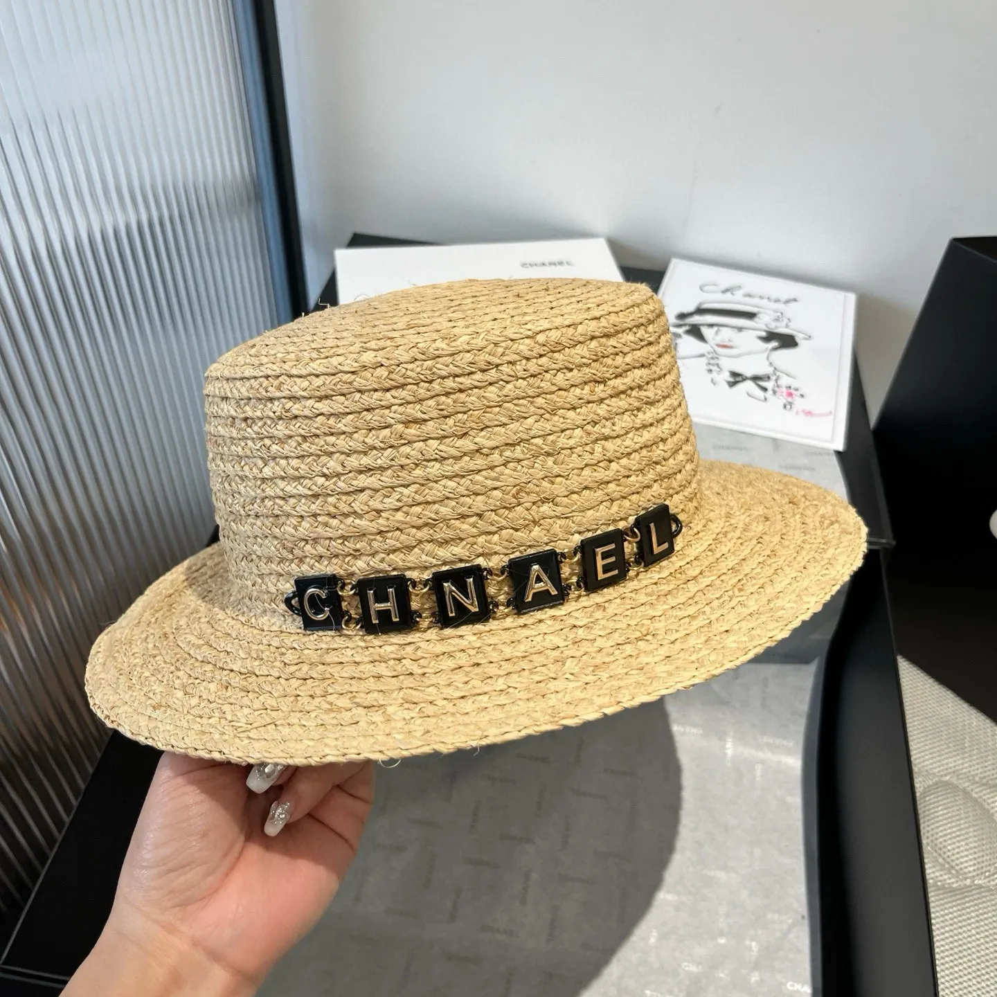 💰170¥ Chanel raffia hat, flat top hat, head circumference 57cm