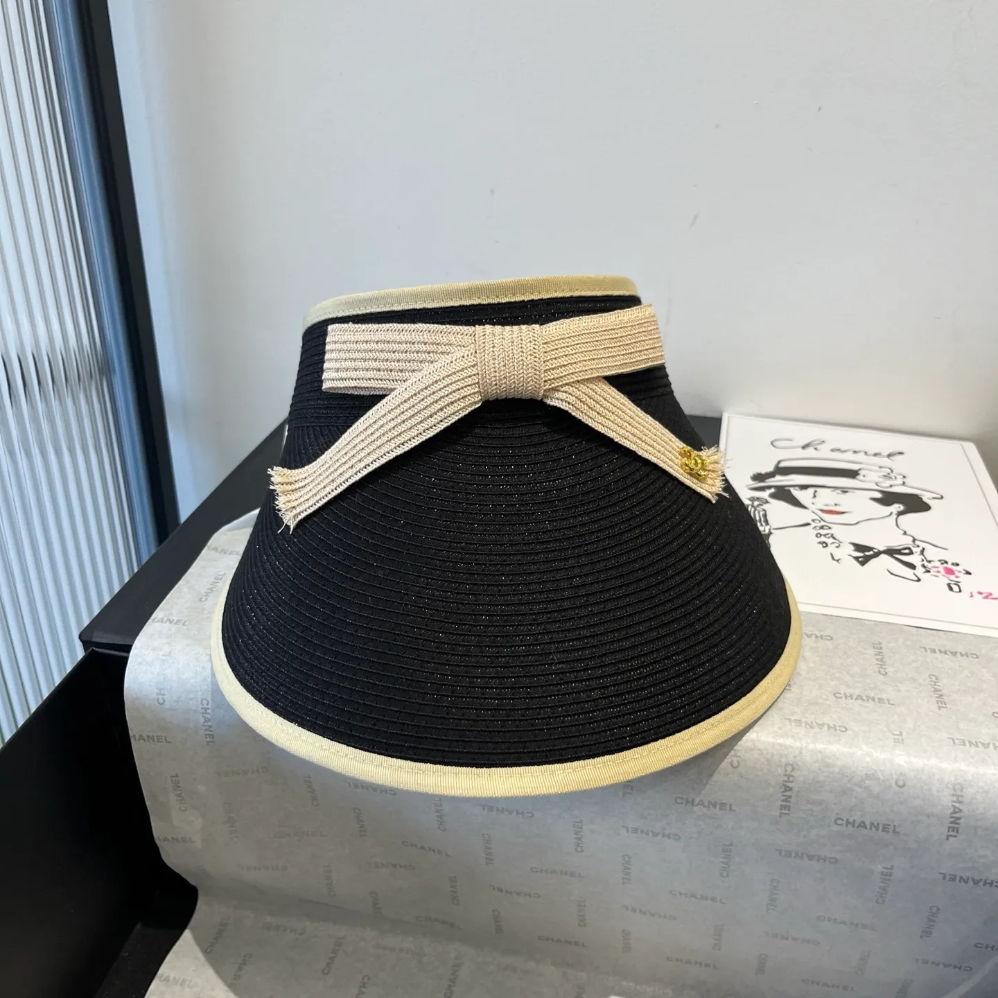 130¥ Chanel empty top sun hat, PP straw fabric, adjustable