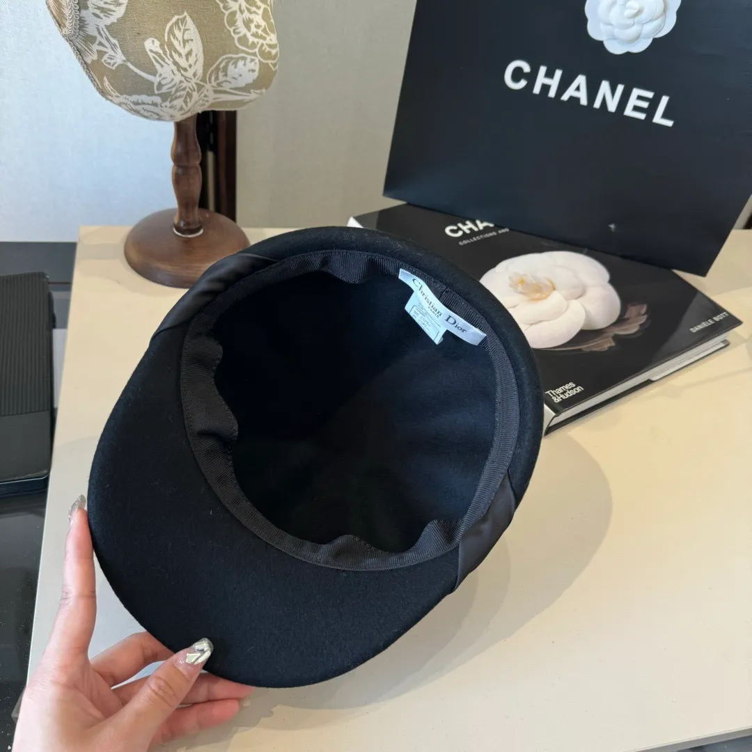 🉐250¥ Dior wool peaked military cap, washed leather brim, 100% wool🦙, head circumference 57cm