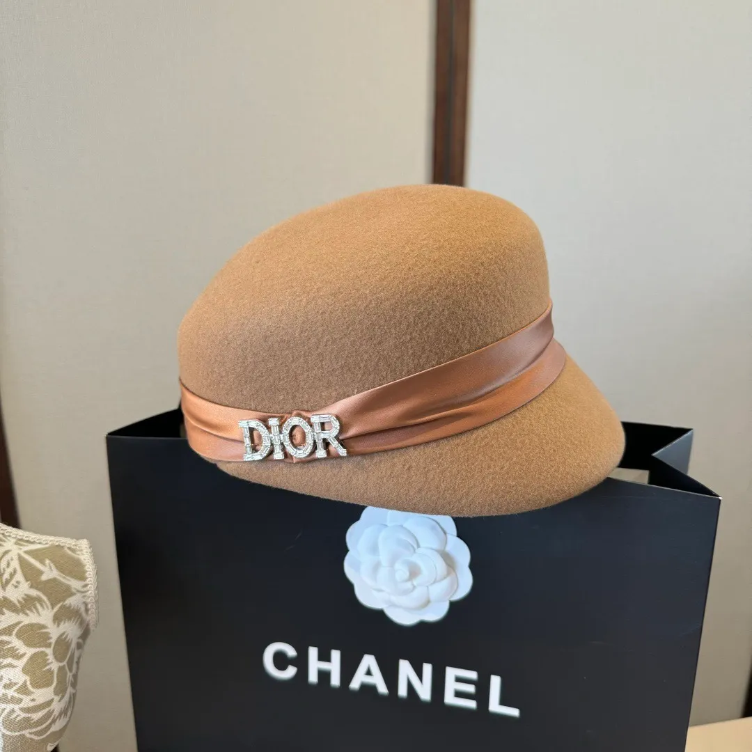 🉐250¥ Dior wool peaked military cap, washed leather brim, 100% wool🦙, head circumference 57cm