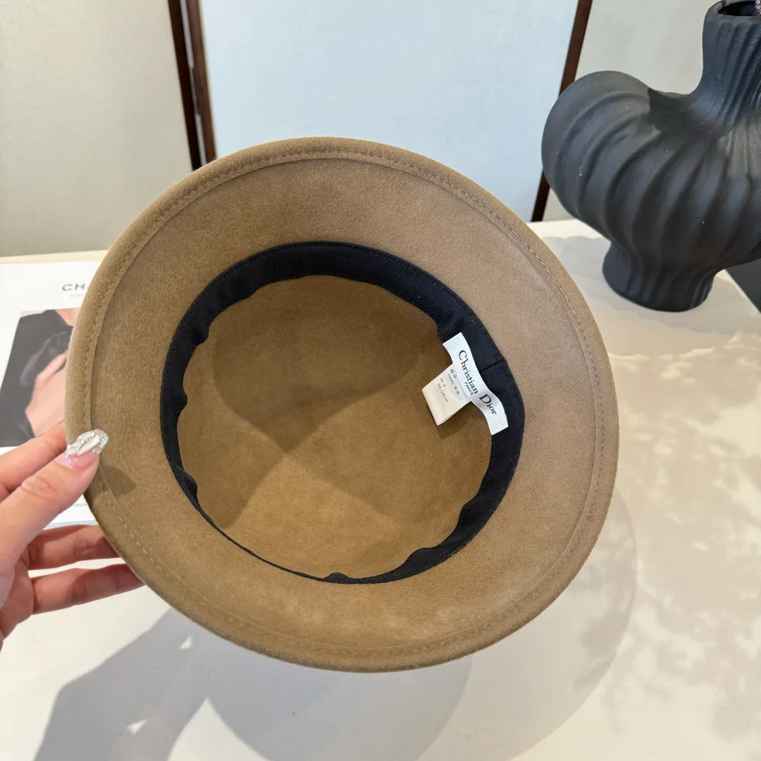 💰200¥ Dior Dior 2025 autumn and winter new wool basin hat, 100% wool🦙 fabric, head circumference 57cm