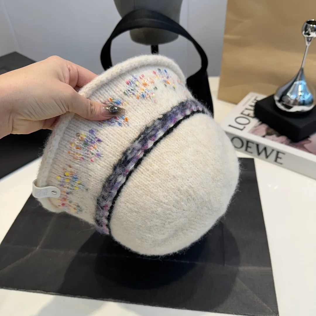 P60 Retro Dior New Bucket Hat