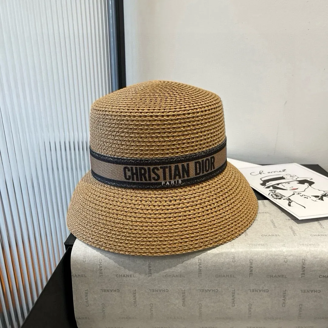 💰100¥ Dior new straw hat, head circumference 57vm