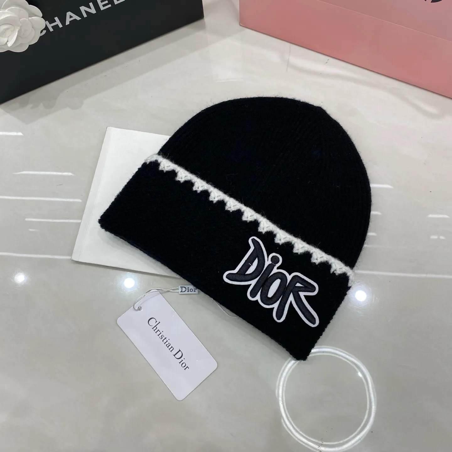 Dior cashmere knit hat