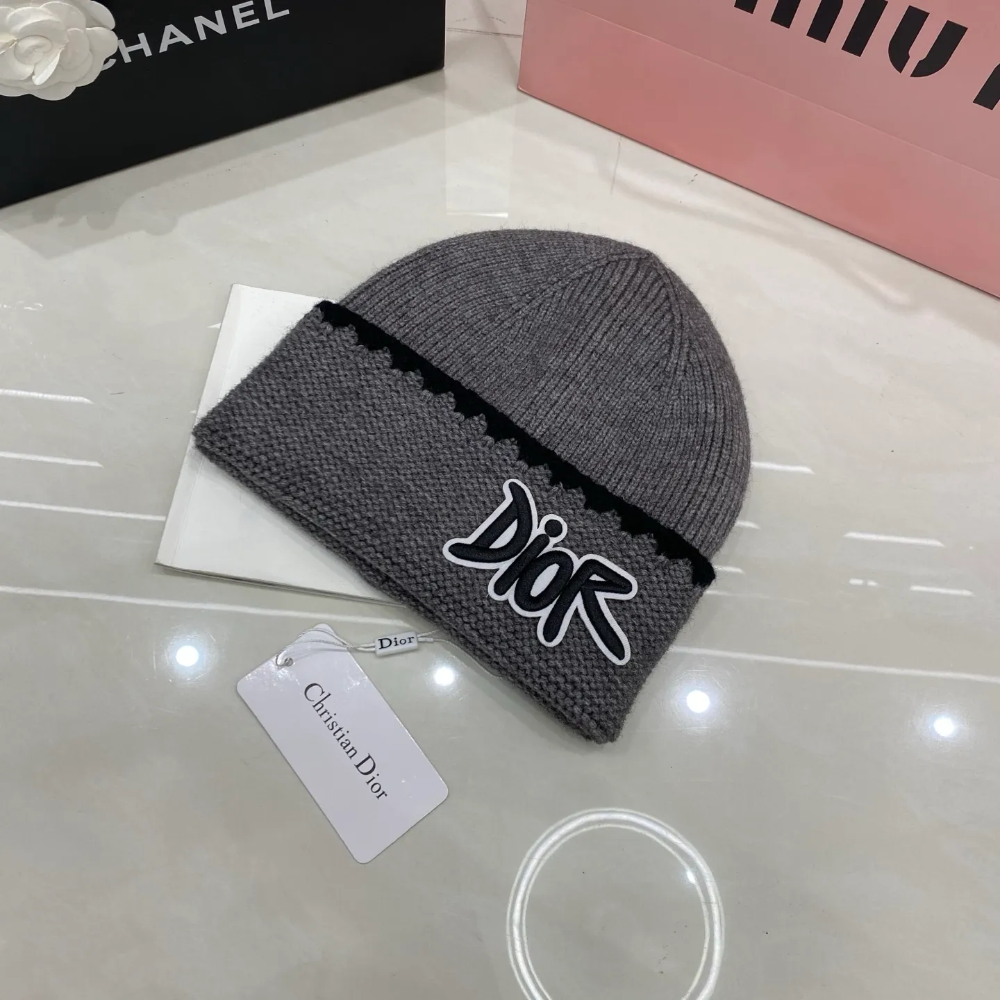 Dior cashmere knit hat