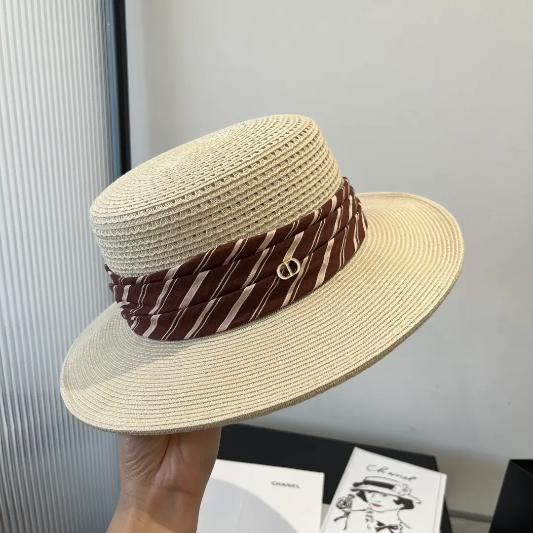 💰180¥ Dior's new flat top hat, customized with advanced materials, non-ordinary version, head circumference 57cm