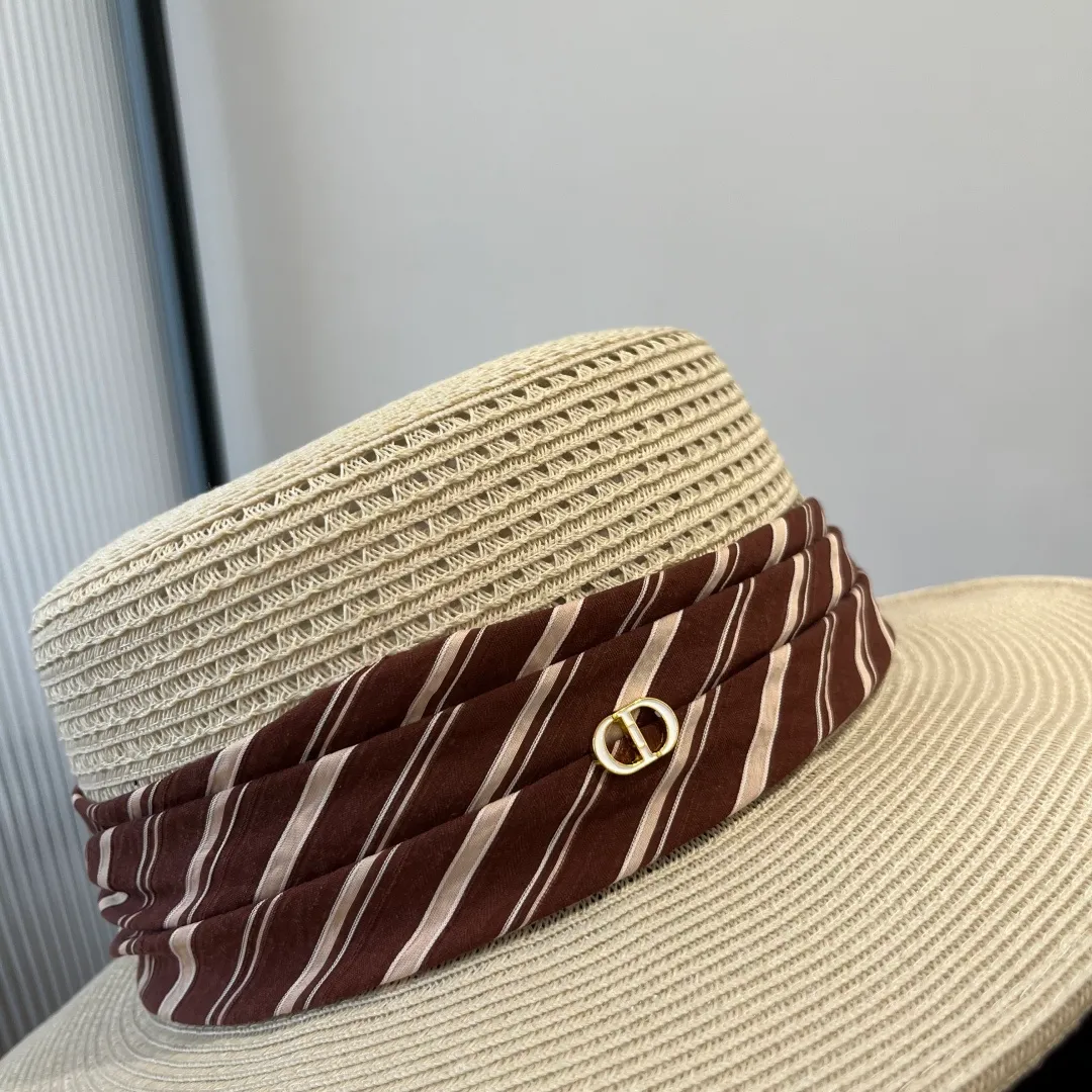 💰180¥ Dior's new flat top hat, customized with advanced materials, non-ordinary version, head circumference 57cm