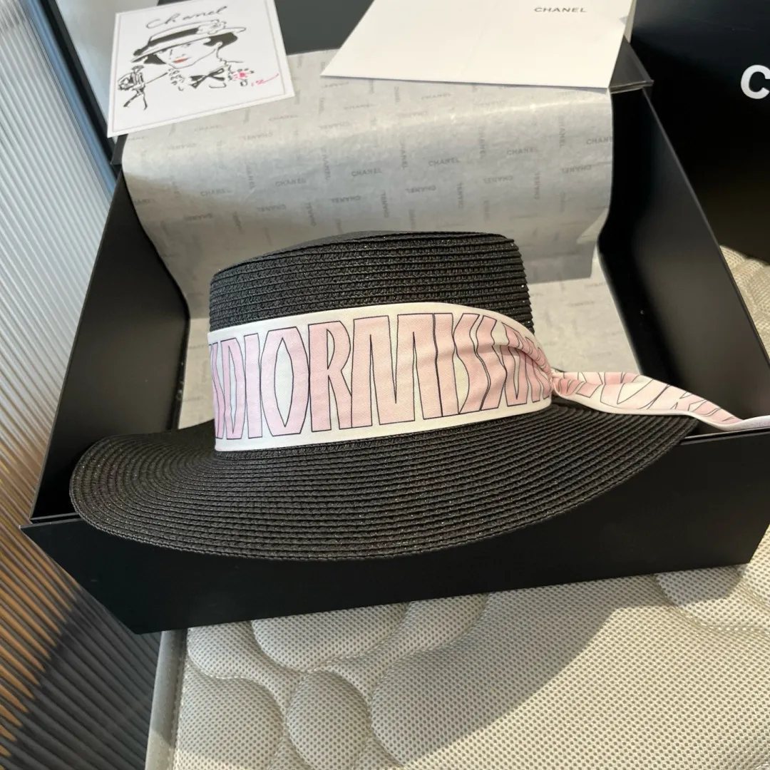 💰130¥ Dior Winter Olympics 2025 summer style flat top hat, straw hat, small top hat, with silk ribbon, absolute size, head circumference 57cm